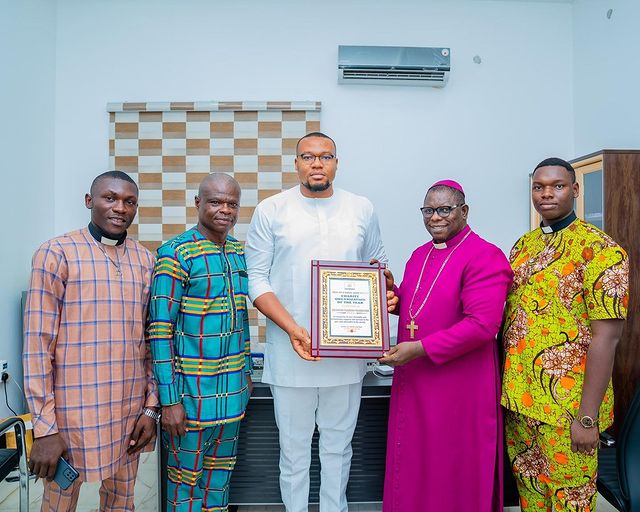 Ghff Director General Receives Recognition Award