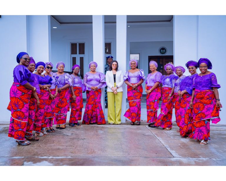Imo First Lady, HE Chioma Uzodimma hosts the Association of the Uzodimma Grassroot Women of Imo State at the Government House